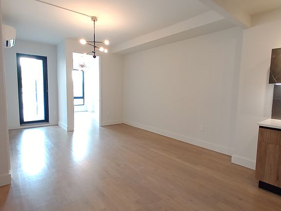 4th image of 2708 Snyder Ave APT 314
