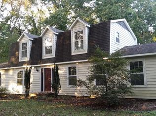 42 Hickory Hill Ln, Lancaster, VA 22503