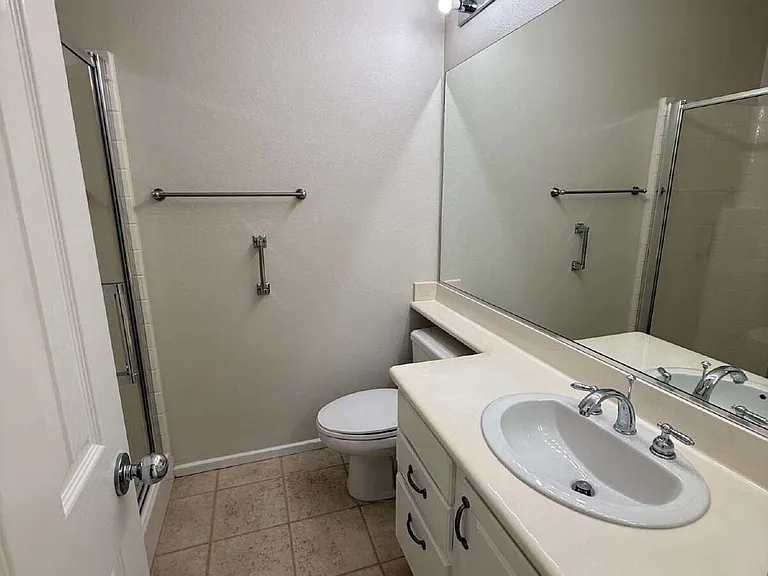 6446 Alexandri Cir — Photo 12