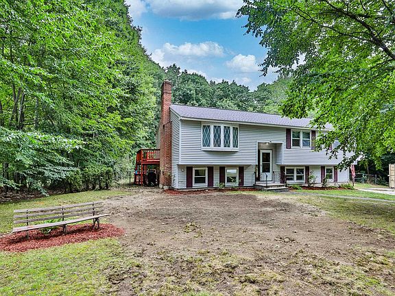 3rd image of 43 Wedgewood Dr