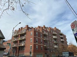35-06 Leavitt St #5C, Flushing, NY 11354