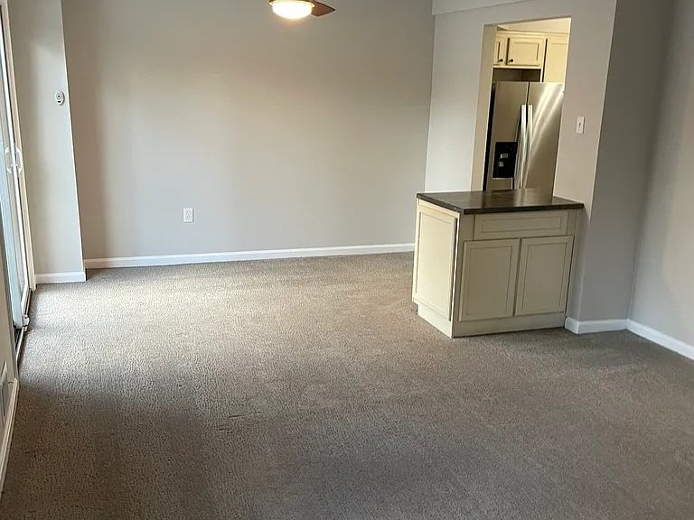 2788 Bingham Dr — Photo 9