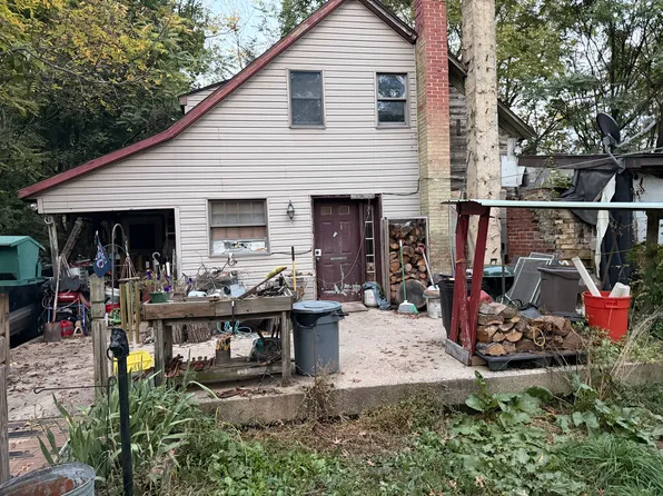385 Clark Rd, Hummelstown, PA 17036