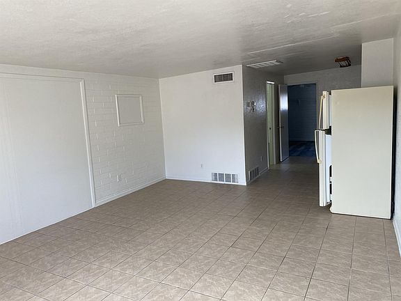 5th image of 2545 N Flanwill Blvd #B