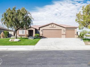 215 Calle Avenida, Bakersfield, CA 93314