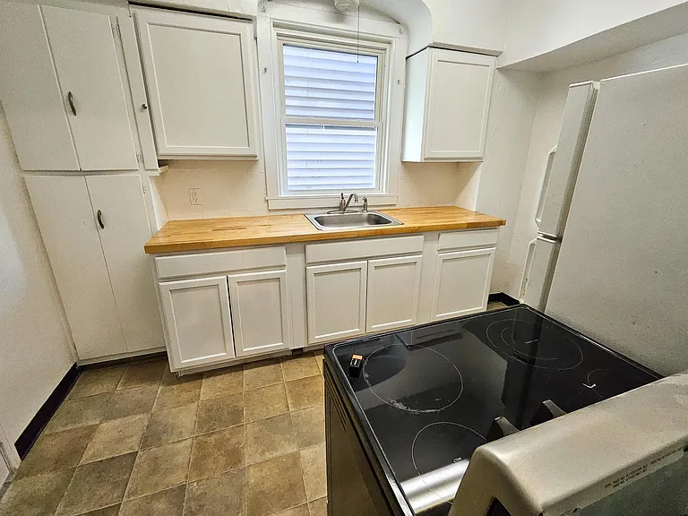 124 W Eugene Ave #1 — Photo 10