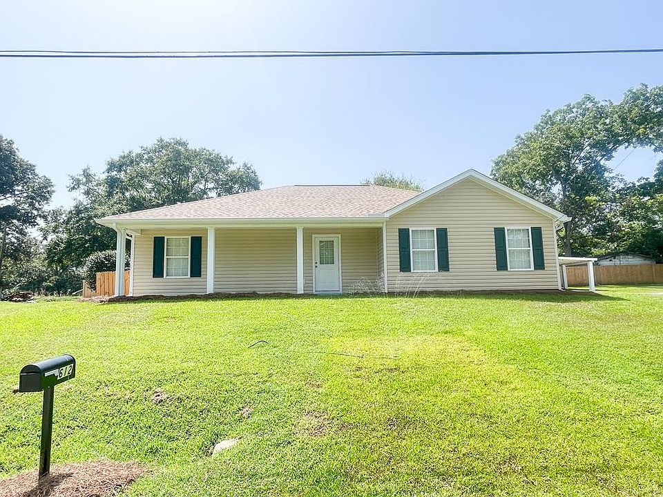 1st image of 612 Killebrew St