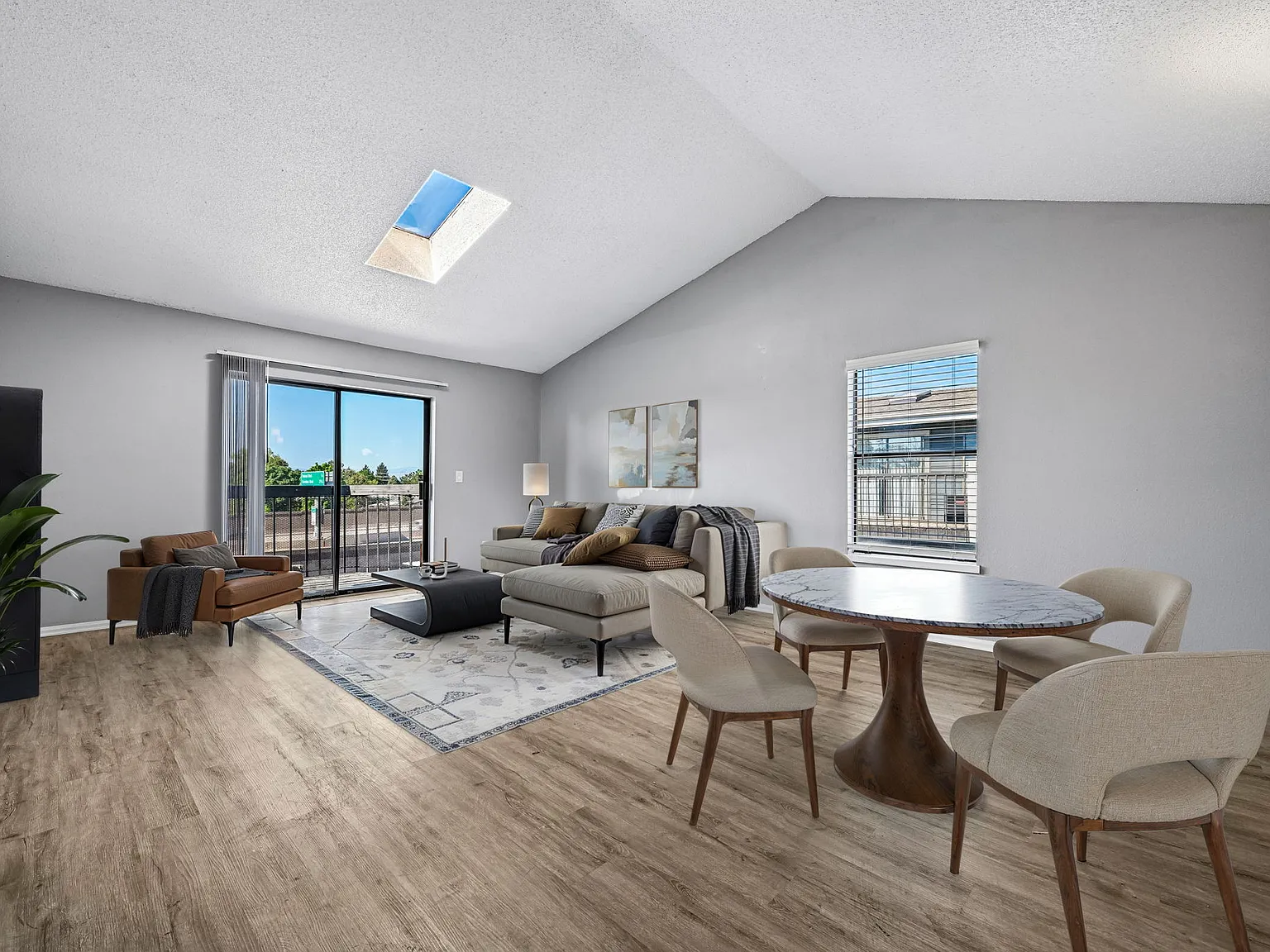 Parkside Apartments — Photo 2