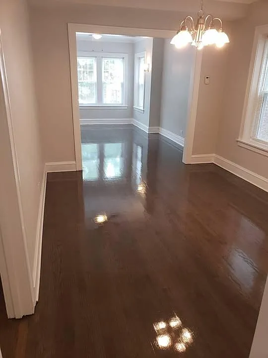 3 bed, 1200 sqft, $2,100 — Photo 3