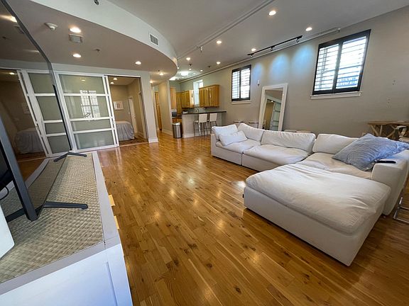 2nd image of 1205 E Main St APT 3W