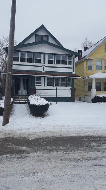 1st image of 1025 E 145th St