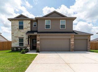 413 Twin Lakes Blvd, West Columbia, TX 77486