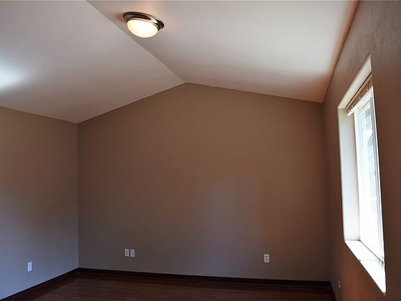 5th image of 8413 A St