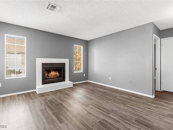 2nd image of 2714 Aarondavid Dr