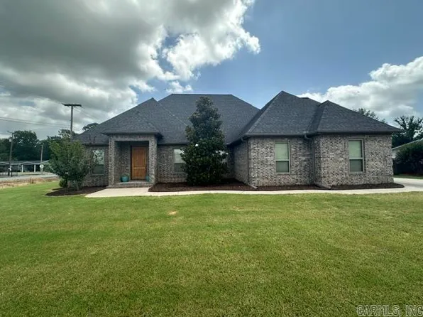 9 Eagle Dr, Lonoke, AR 72086