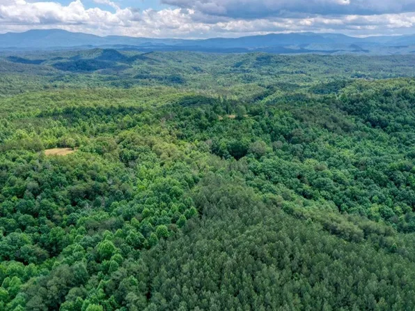 246 Rock Creek Rd, Old Fort, TN 37362