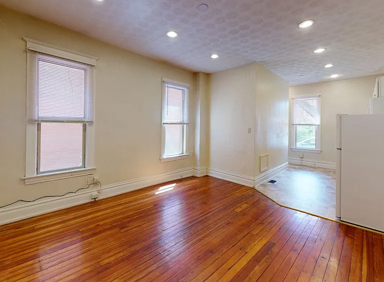 23 W 10th Ave #23B — Photo 5