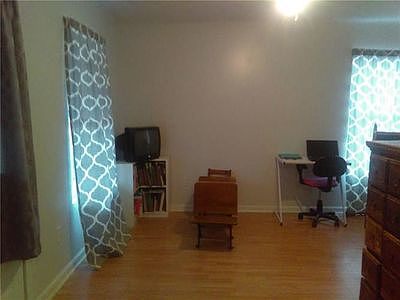 Second living space/office