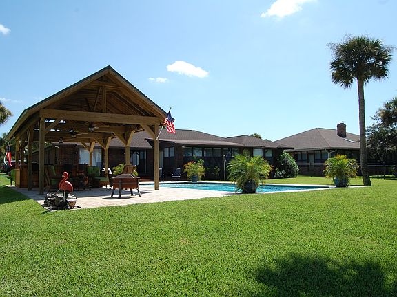 3rd image of 8756 McKenna Dr