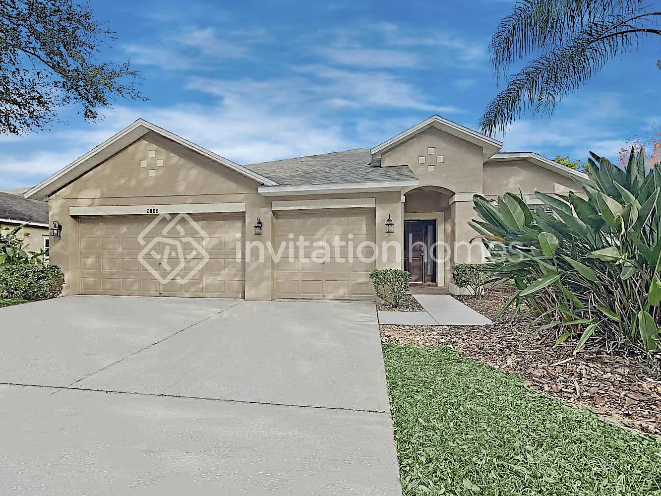 2808 Windcrest Oaks Ct Valrico, FL 33594 — Photo 1