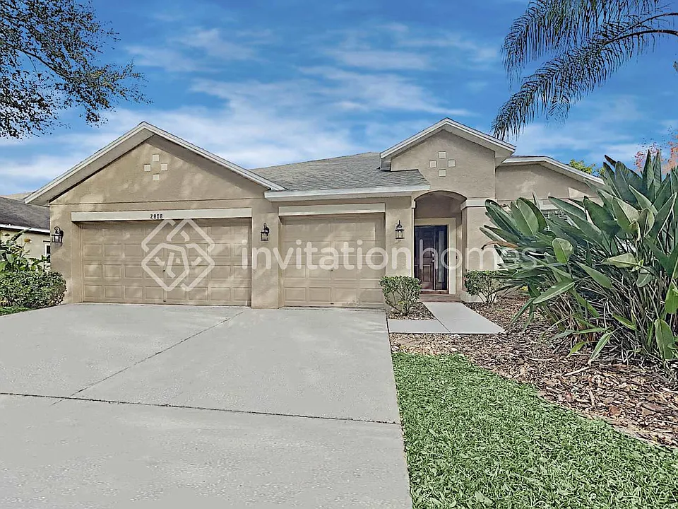 2808 Windcrest Oaks Ct