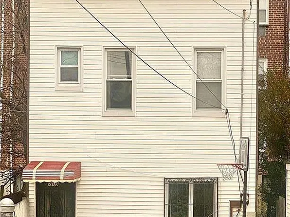 719 E 83rd St, Brooklyn, NY 11236