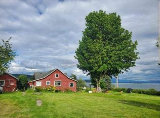 7773 Chestnut Ln, Anacortes, WA 98221