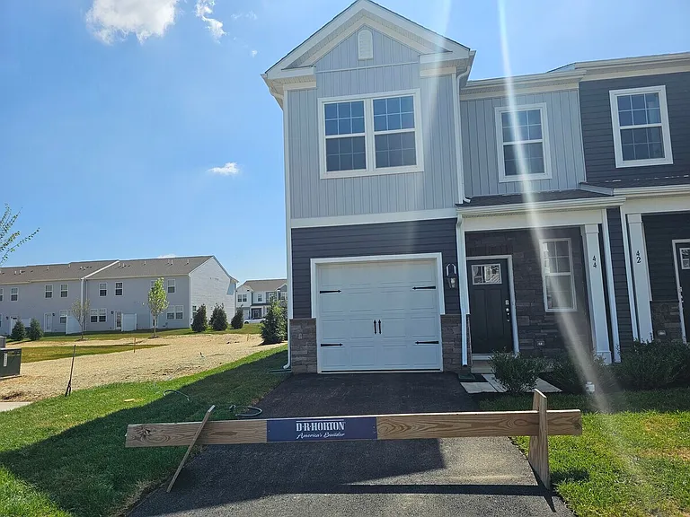 44 Elliot Ln — Photo 17