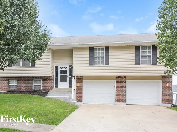 1709 Bridlespur Dr, Wentzville, MO 63385