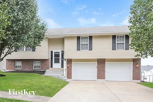 1709 Bridlespur Dr Photo 1