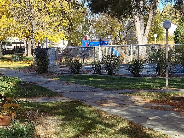 926 S Curtis Rd — Photo 9