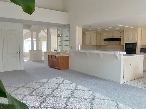 4th image of 3483 Shadow Creek Dr