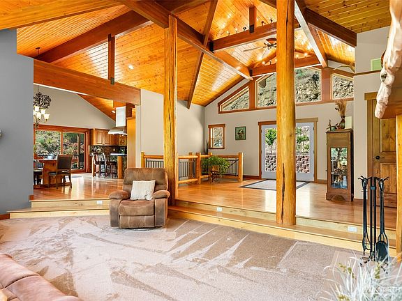5th image of 5230 Crum Canyon Road