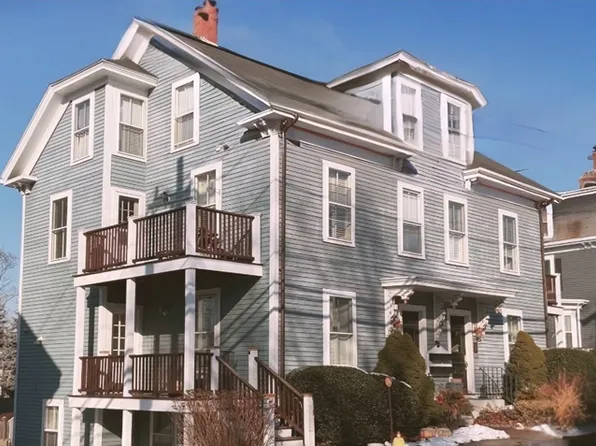 125 Elm St #A, Marblehead, MA 01945