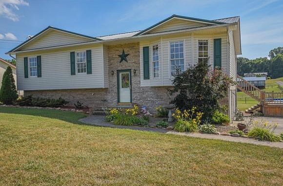 1st image of 487 Austin Cir