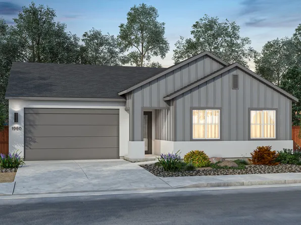 184 Pearl Peak Dr, Carson City, NV 89701