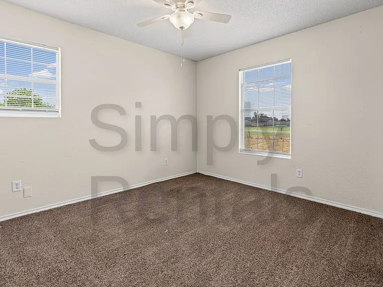 479 Mills Way — Photo 18