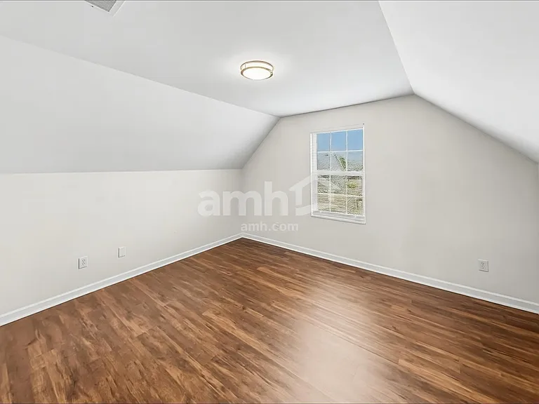 4850 Beryl Dr — Photo 14