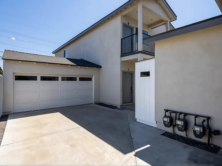 6002 Adenmoor Ave — Photo 12