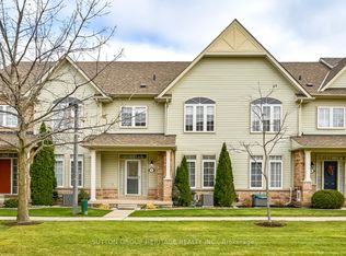 4 Lesterwood Way, Whitby, ON L1R0C9