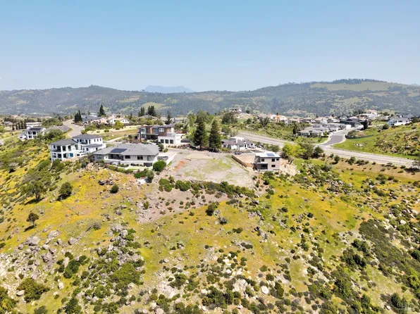 3811 Rocky Point Way, Santa Rosa, CA 95404