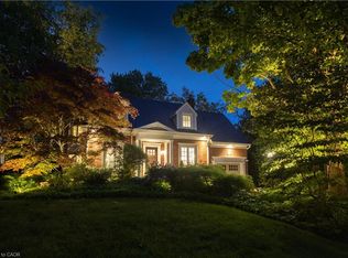 339 Smith Ave, Burlington, ON L7R 2T9