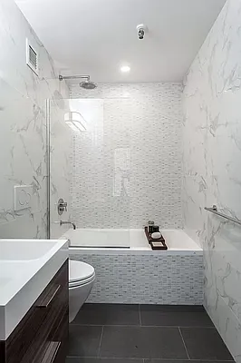 Rented by W Brothers Brokerage LLC | media 8