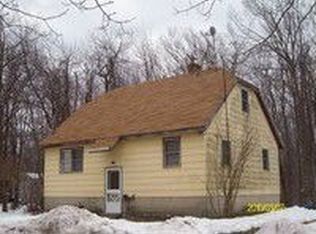 1262 Pocono Heights Rd, Tobyhanna, PA 18466