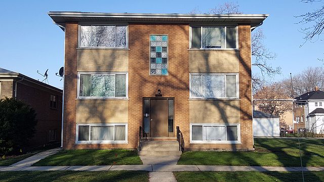 1st image of 112 N 12th Ave APT 5