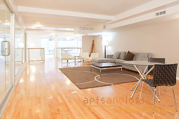 Sold by aptsandlofts.com | media 7