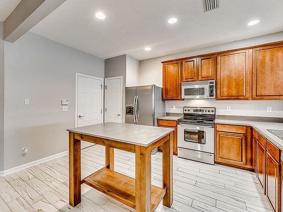 5th image of 11374 Campfield Cir