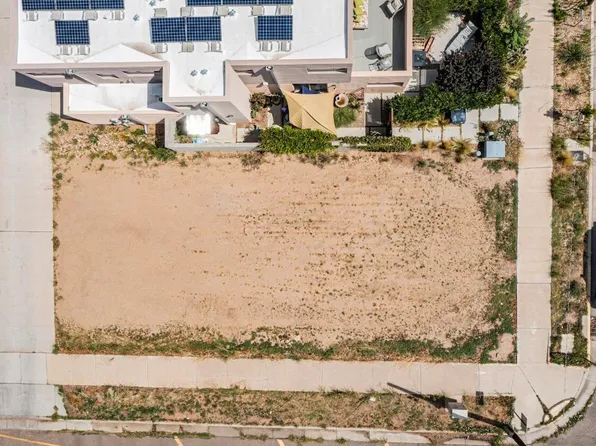 635 14th St SW, Albuquerque, NM 87102