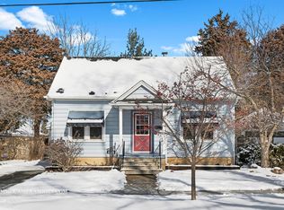 618 Lincoln Ave, Elgin, IL 60120