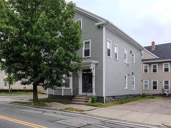 3rd image of 229 Gano St